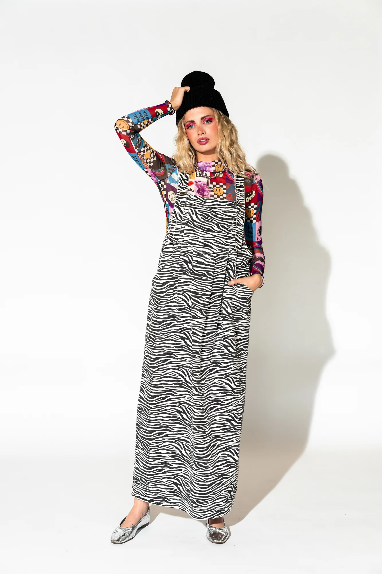 Can't Tame Me Denim Overall Dress in Zebra Stripes - Image 4