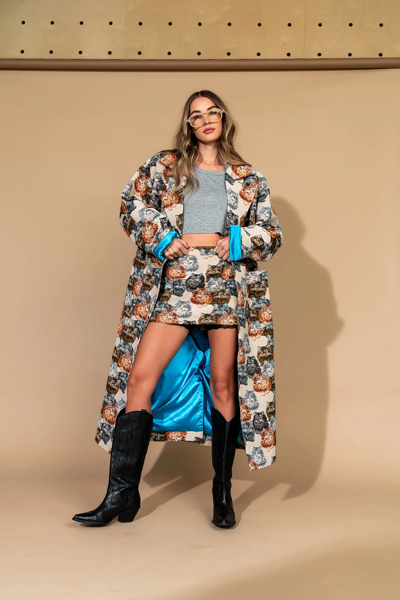 Libra Longline Jacquard Coat in Precious Persians - Image 4